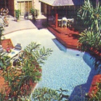 Le Cher Du Monde - On Macrossan Street